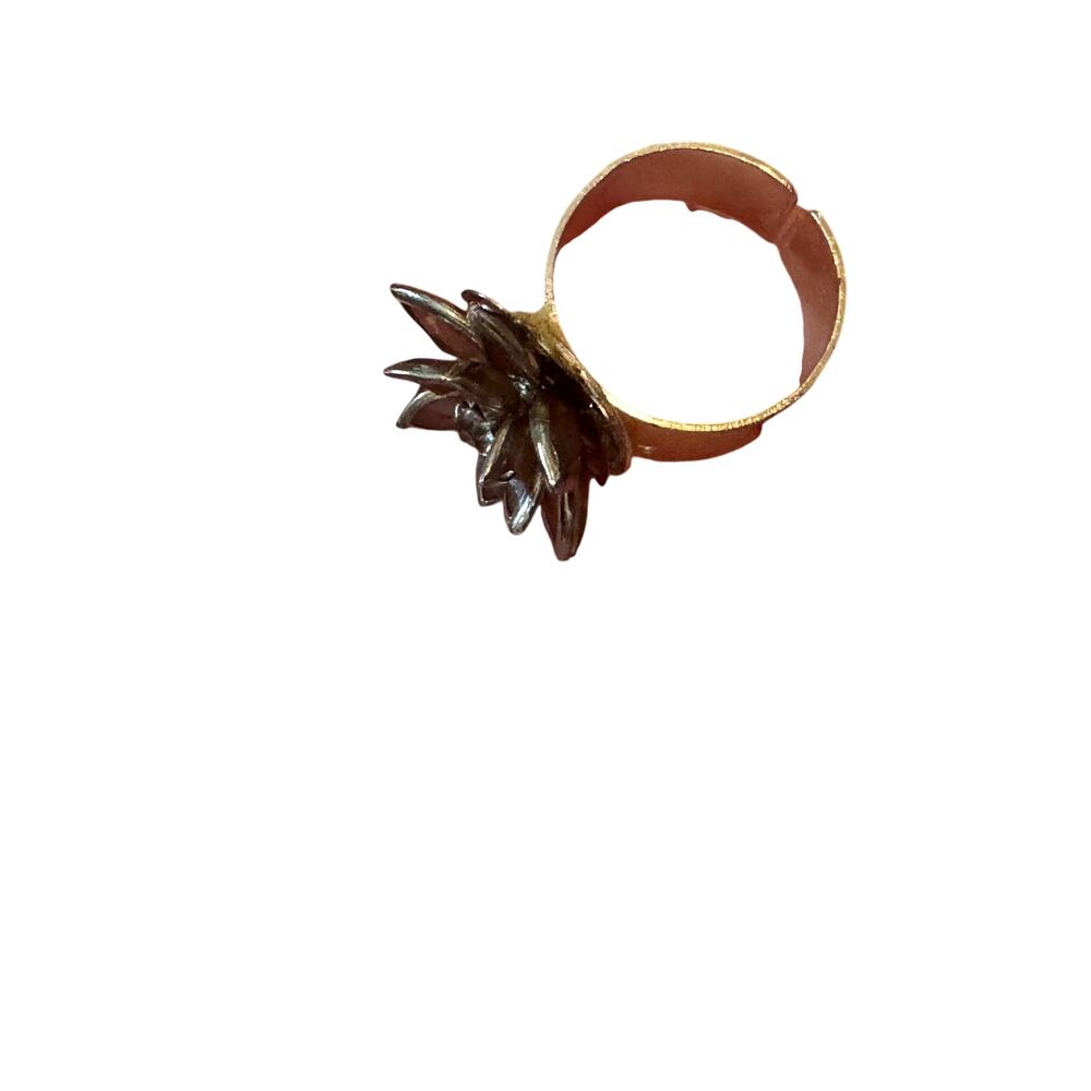 Silver Flower Adjustable ring - Picture 6 of 8